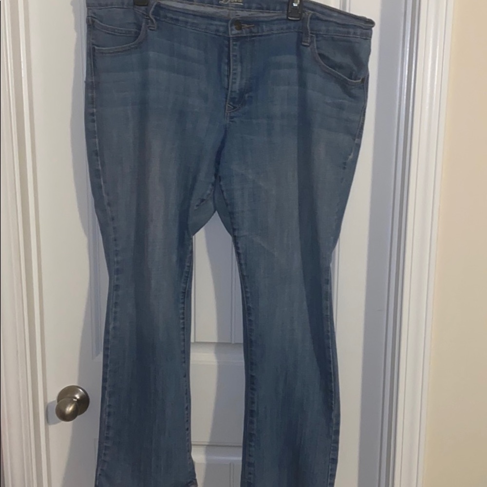 Old Navy “The Diva” jeans size 18 short